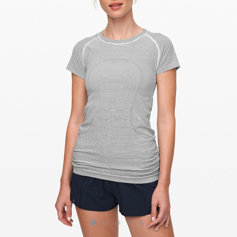 Lululemon Swiftly Tech crew t shirt